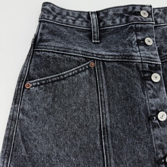 Abercrombie & Fitch Natural Rise Black Denim Skirt Button Front Size 28 / 6 - Picture 2 of 7